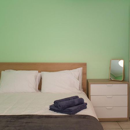 3 Bedroom Comfortable Apartment Gtd31506 Athen Exterior foto