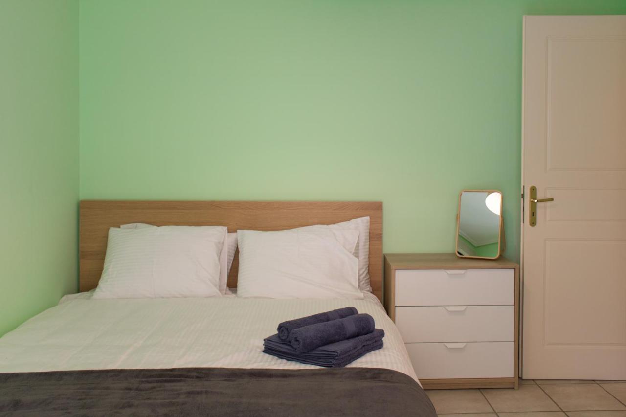 3 Bedroom Comfortable Apartment Gtd31506 Athen Exterior foto